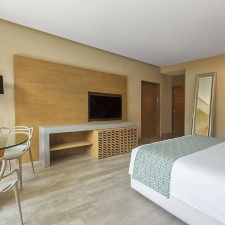 The Yucatan Playa Del Carmen, Adults Only, Tapestry Collection By Hilton Hotel ภายนอก รูปภาพ